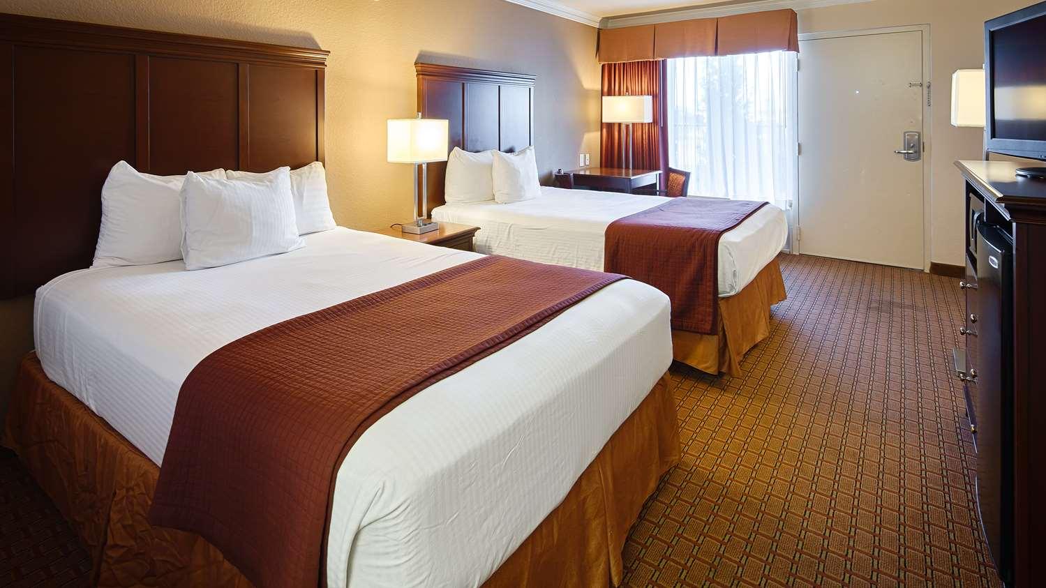 Best Western Canton Inn מראה חיצוני תמונה