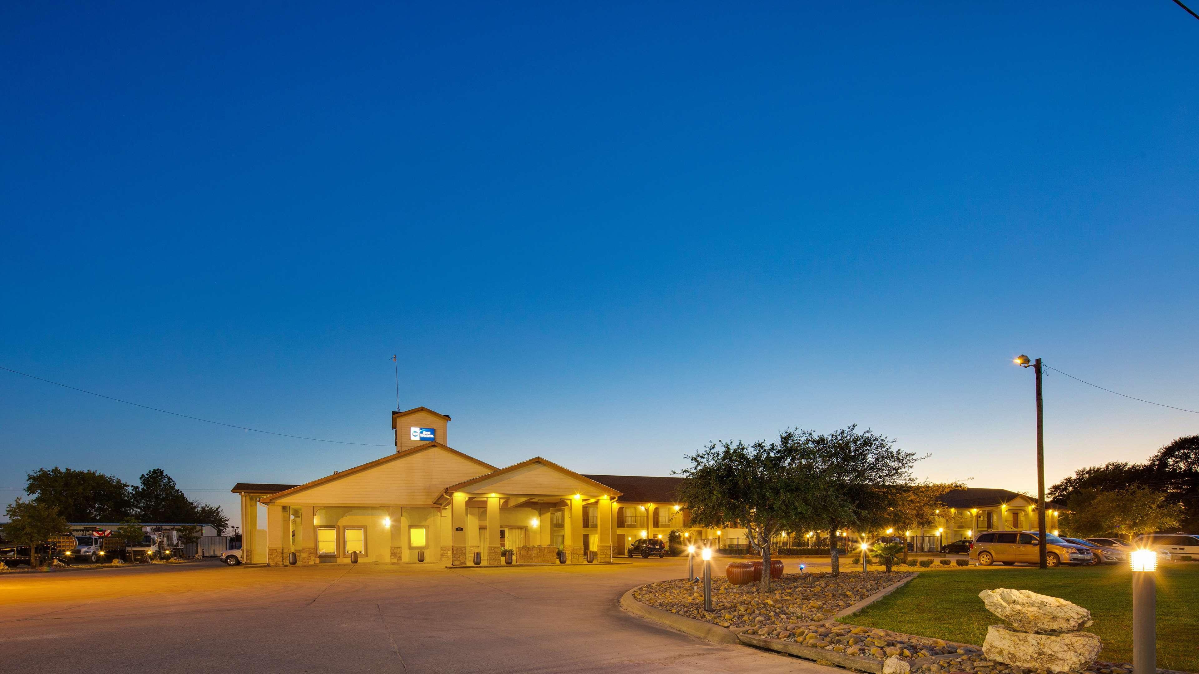 Best Western Canton Inn מראה חיצוני תמונה