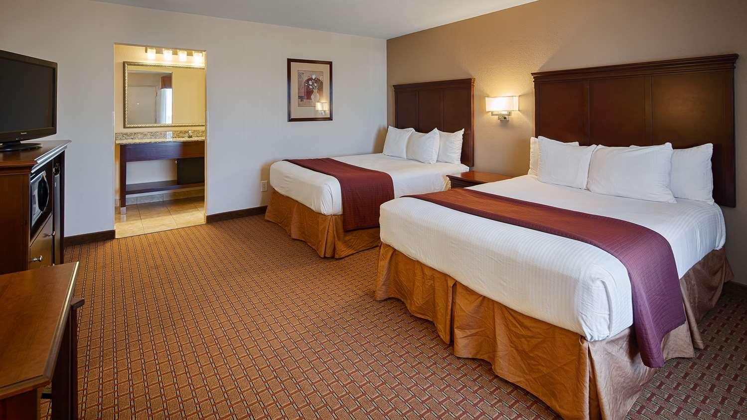 Best Western Canton Inn מראה חיצוני תמונה