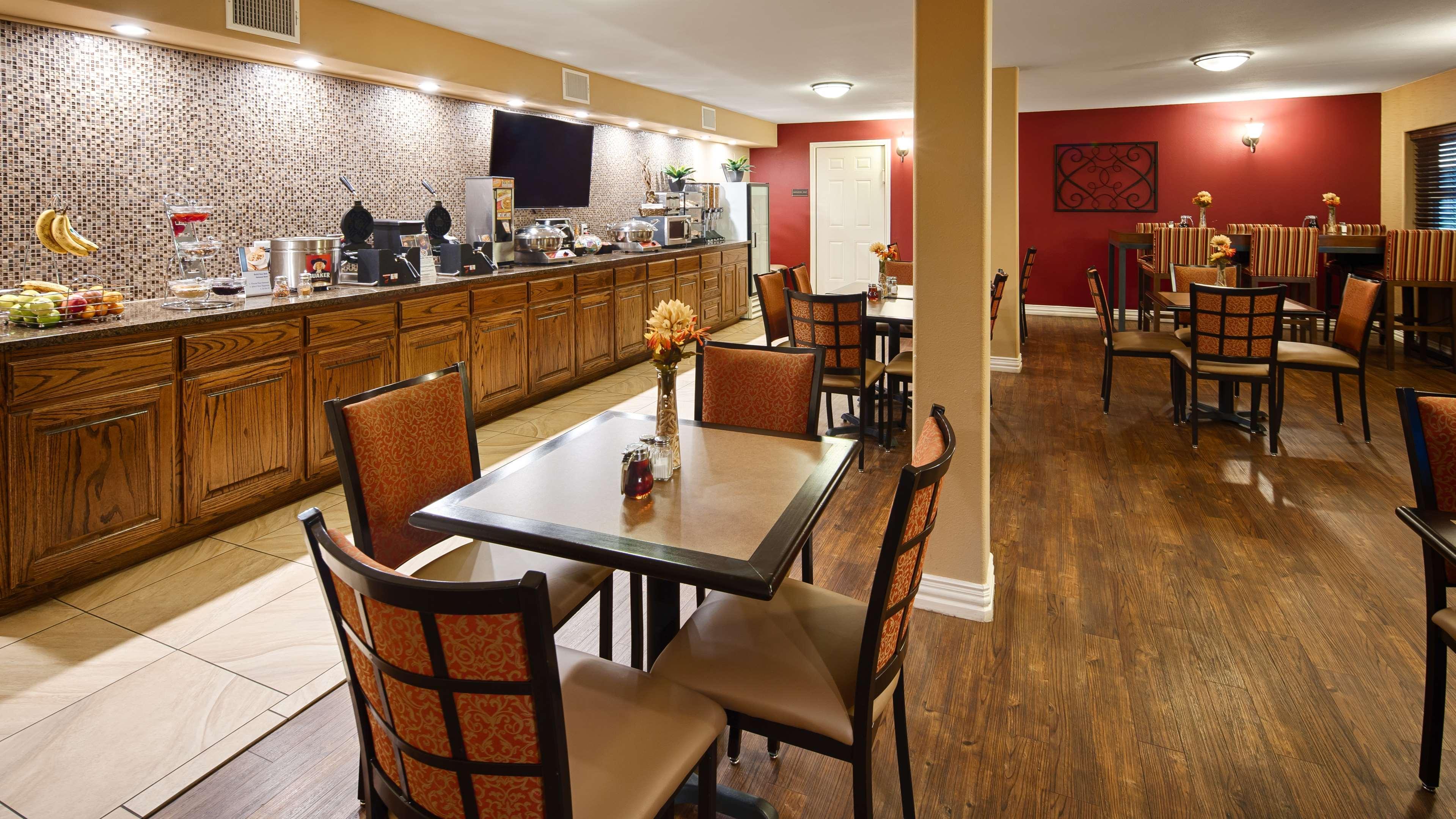 Best Western Canton Inn מראה חיצוני תמונה