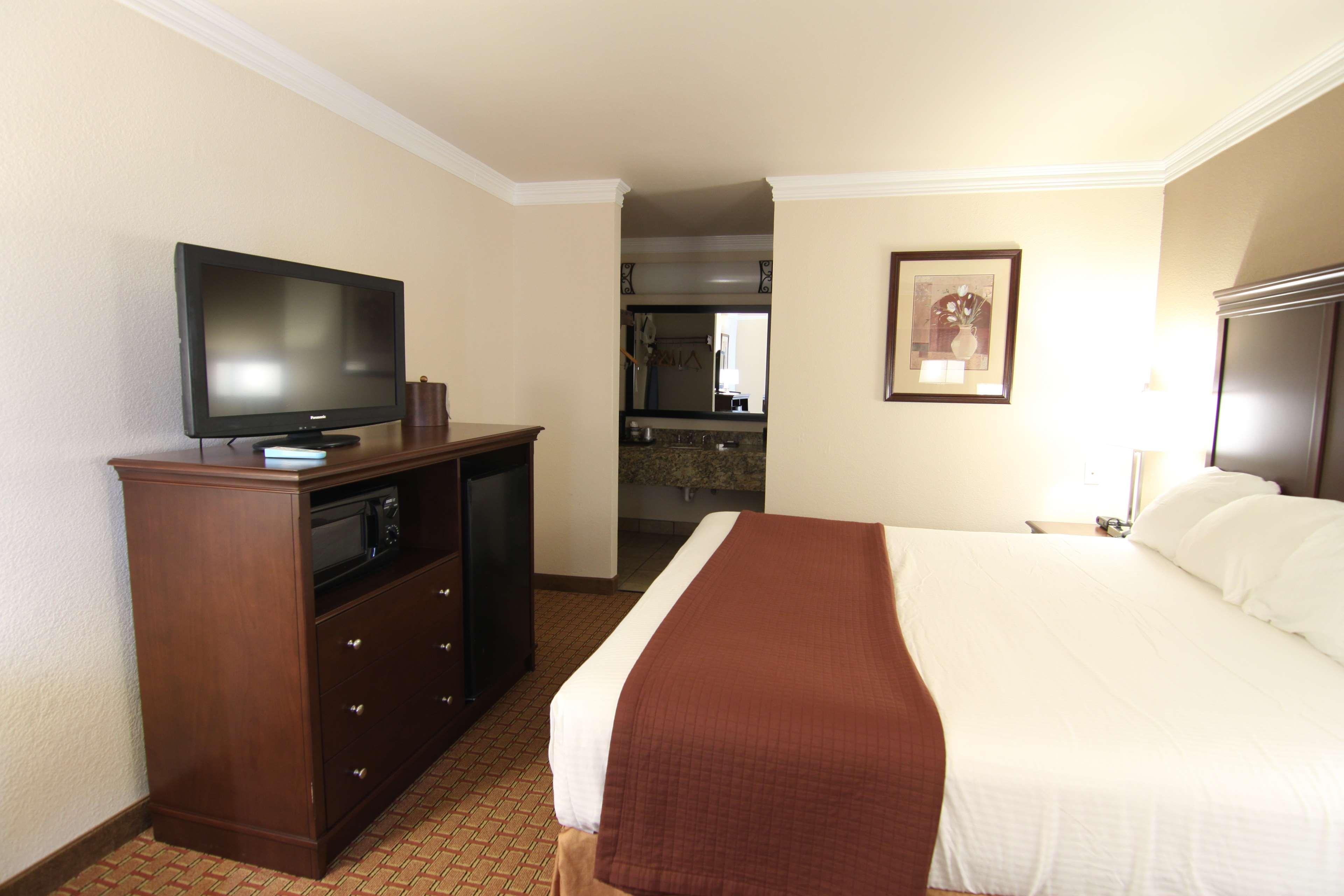 Best Western Canton Inn מראה חיצוני תמונה
