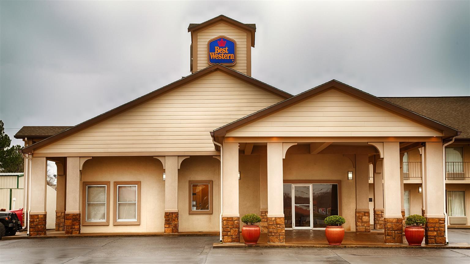 Best Western Canton Inn מראה חיצוני תמונה